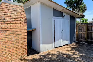 24514 Bonnett Rd, Astor, FL 32102 - Photo 8