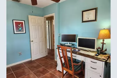 316 Alba Street E, Venice, FL 34285 - Photo 6