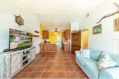 316 Alba Street E, Venice, FL 34285 - Photo 2