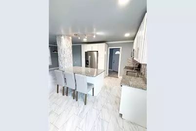3427 16th Avenue S, Saint Petersburg, FL 33711 - Photo 6