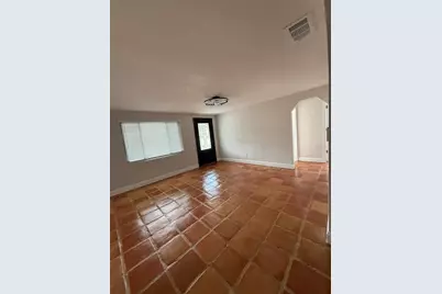 127 Debary Drive, Debary, FL 32713 - Photo 4