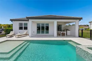 1741 Lugano Cir, Nokomis, FL 34275 - Photo 2