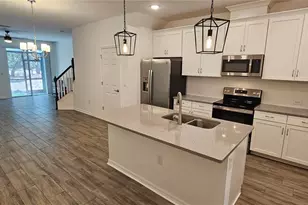4012 Via Sienna Cir, Sarasota, FL 34243 - Photo 2