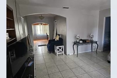 44 W Summit Street, Apopka, FL 32712 - Photo 2