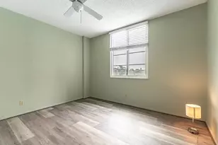 2901 26th St W, Bradenton, FL 34205 - Photo 18