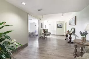 2901 26th St W, Bradenton, FL 34205 - Photo 4