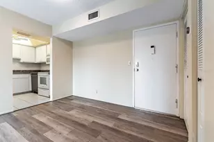2901 26th St W, Bradenton, FL 34205 - Photo 14