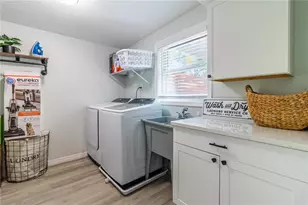 219 S Webb Rd, Plant City, FL 33566 - Photo 22