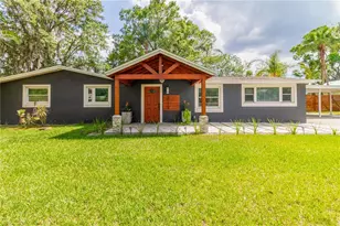 219 S Webb Rd, Plant City, FL 33566 - Photo 1