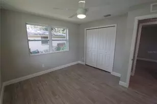 4027 Condor Ln, Sarasota, FL 34232 - Photo 6
