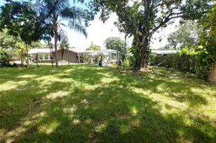 4027 Condor Ln, Sarasota, FL 34232 - Photo 18