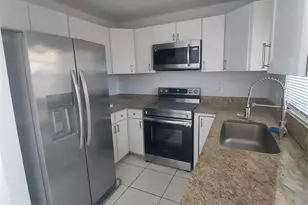 2449 E Lake Dr, Deland, FL 32724 - Photo 6