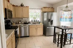 121 S Roma Way, Kissimmee, FL 34746 - Photo 6