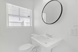1600 Hart Ln, Orlando, FL 32804 - Photo 20