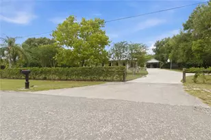 3050 S Indiana Ave, Saint Cloud, FL 34769 - Photo 2