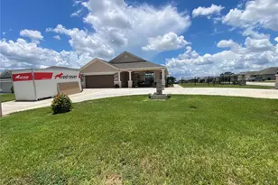 524 Central Rdg Ln, Frostproof, FL 33843 - Photo 1