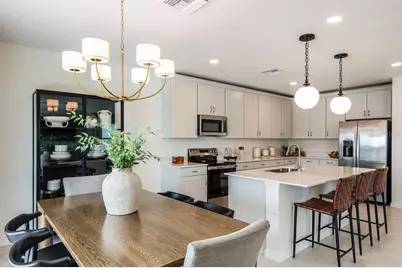 9617 Vibrant Lane, Venice, FL 34292 - Photo 2