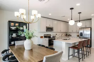 9617 Vibrant Ln, Venice, FL 34292 - Photo 2