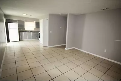 9418 N 50th Street #B, Tampa, FL 33617 - Photo 6
