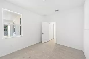 9026 Leeward Dr, Palmetto, FL 34221 - Photo 14