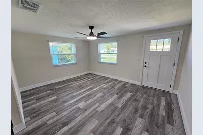 4843 Camphor Avenue, Sarasota, FL 34231 - Photo 6