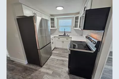 4843 Camphor Avenue, Sarasota, FL 34231 - Photo 2