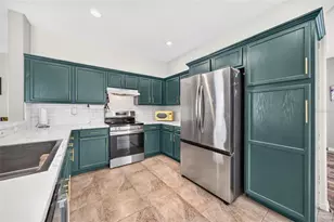2232 Windcrest Lake Cir, Orlando, FL 32824 - Photo 4