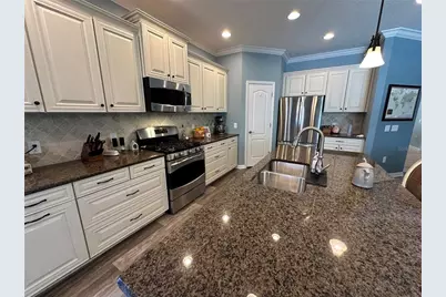 4811 Silvermoss Drive, Sarasota, FL 34243 - Photo 36