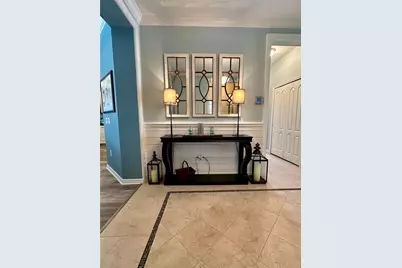 4811 Silvermoss Drive, Sarasota, FL 34243 - Photo 8