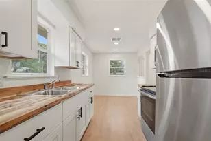 1016 W 8th St, Sanford, FL 32771 - Photo 14