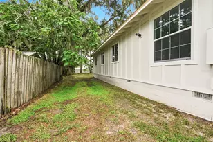 1016 W 8th St, Sanford, FL 32771 - Photo 32