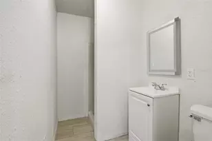 1016 W 8th St, Sanford, FL 32771 - Photo 28