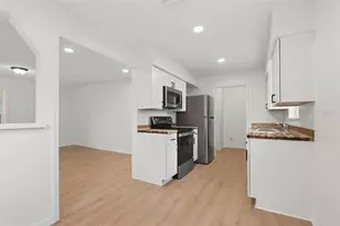 1016 W 8th St, Sanford, FL 32771 - Photo 10