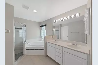 6122 Gentle Ben Circle, Wesley Chapel, FL 33544 - Photo 14