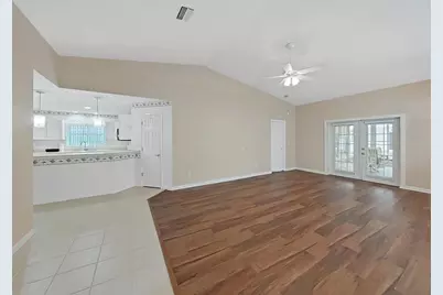 6122 Gentle Ben Circle, Wesley Chapel, FL 33544 - Photo 6