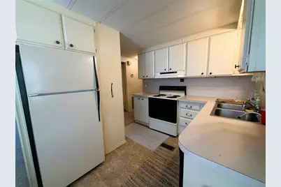 209 Jacaranda Drive, Leesburg, FL 34748 - Photo 8