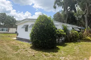 209 Jacaranda Dr, Leesburg, FL 34748 - Photo 32