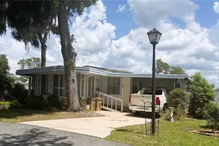 209 Jacaranda Dr, Leesburg, FL 34748 - Photo 2