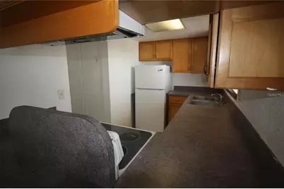 1000 S Semoran Boulevard #306, Winter Park, FL 32792 - Photo 4