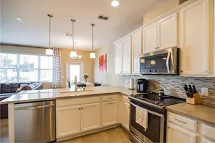 89 Zamora Pl, Oviedo, FL 32765 - Photo 10