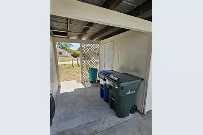 8820 Pohoy Avenue, Sarasota, FL 34231 - Photo 20