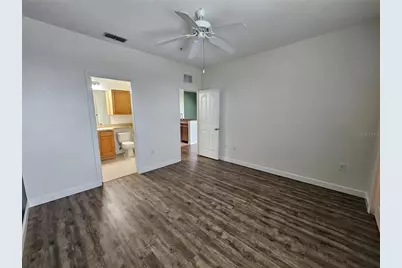 8335 38th Street Circle E #305, Sarasota, FL 34243 - Photo 18