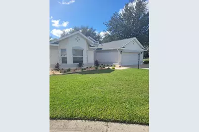 3194 Kearns Corner, The Villages, FL 32162 - Photo 2