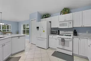 3194 Kearns Cor, The Villages, FL 32162 - Photo 18