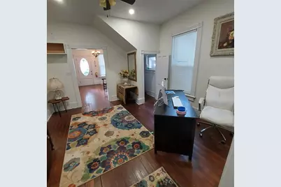 331 W New York Avenue, Deland, FL 32720 - Photo 8