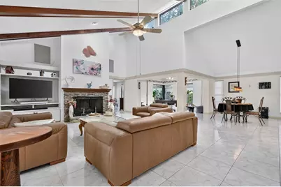 21 Townhill Drive, Eustis, FL 32726 - Photo 4