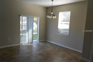 3911 Pemberly Pines Cir, Saint Cloud, FL 34769 - Photo 6