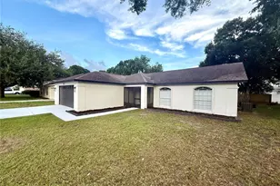 2617 Sundance Cir, Mulberry, FL 33860 - Photo 2