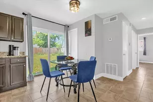 5390 Botany Ct, Orlando, FL 32811 - Photo 6