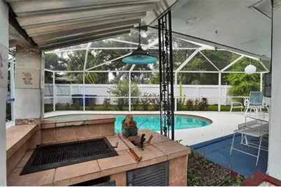 7716 Dartmouth Avenue N, Saint Petersburg, FL 33710 - Photo 36